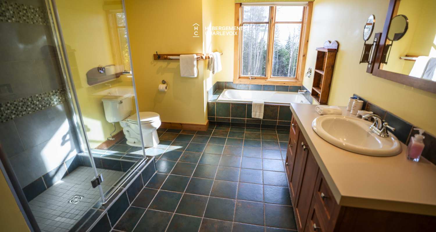 APO-1 - Perfect alliance between rustic and contemporary